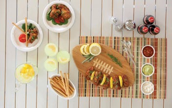 Picnic Time Touchdown! Serving Tray