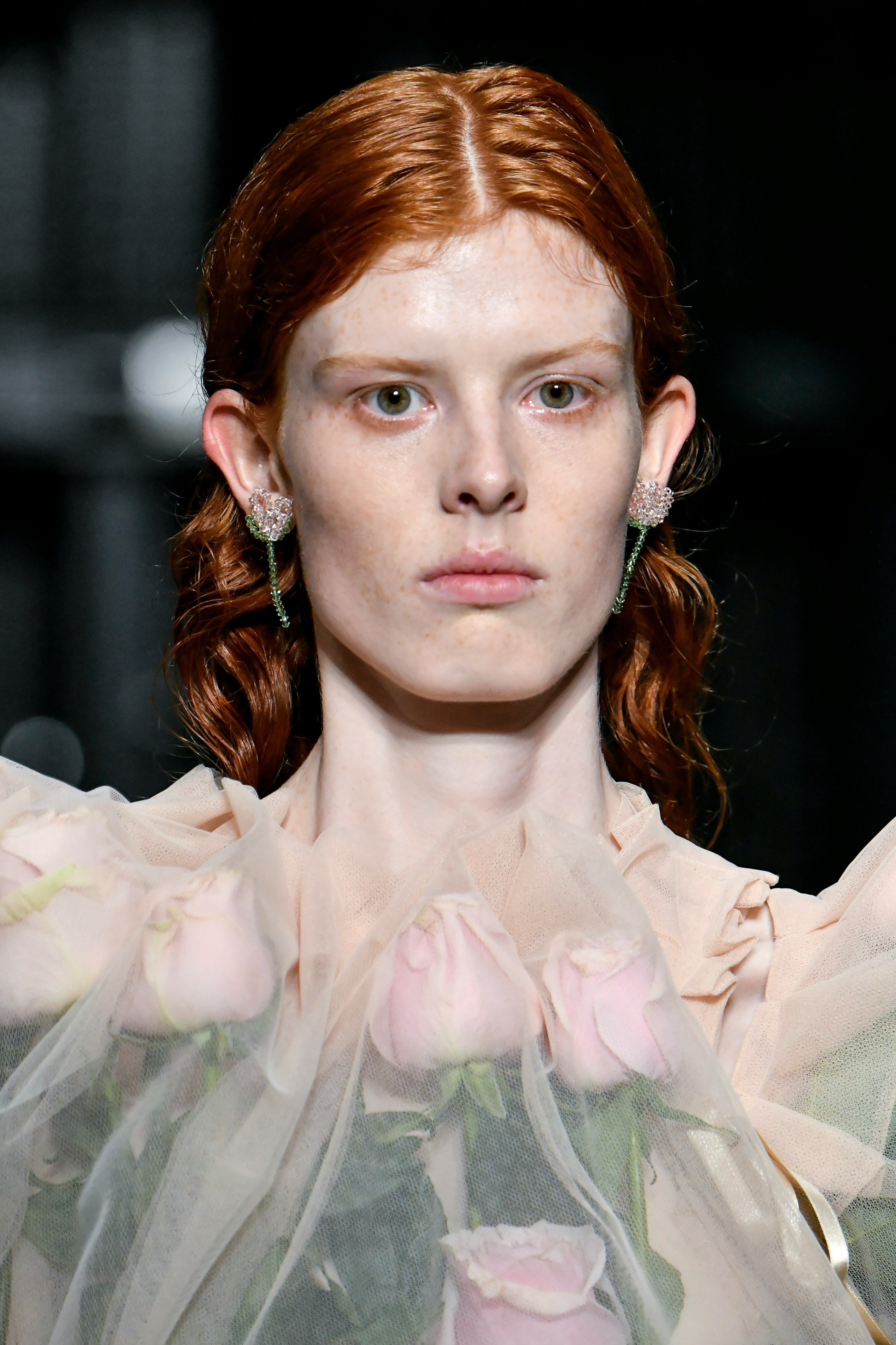 Roses Thorns And All Are A Spring 2024 Trend At Fashion Week   Ed22f035 C9ed 4b7f 98e8 59d40d143ce2 Gettyimages 1687120875 