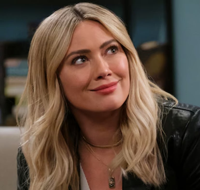 Hilary Duff responded to a hater celebrating the fact that 'How I Met Your Father' got canceled.