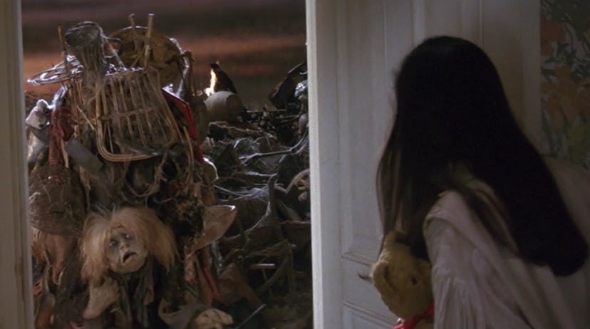 The junkyard creature urges Sarah to stay in her room in 'Labyrinth'
