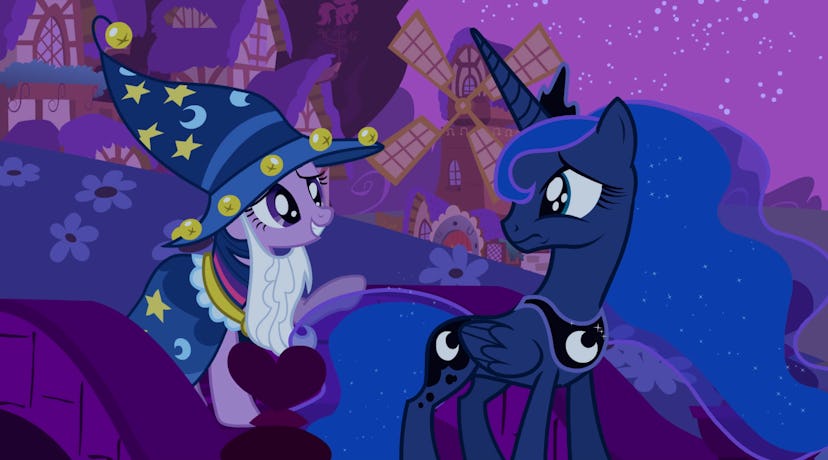 Twilight Sparkle and Princess Luna celebrate Nightmare Night.