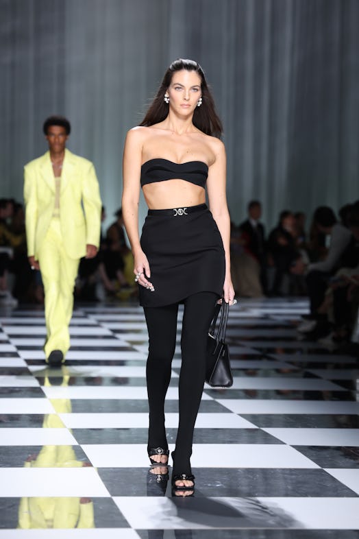 Vittoria Ceretti walks the runway at the Versace fashion show during the Milan Fashion Week Womenswe...