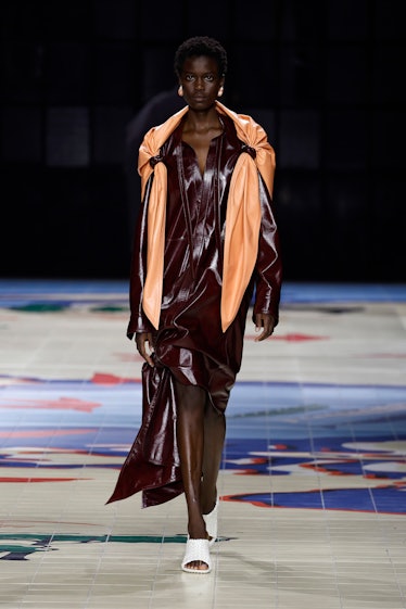 A model walks the runway at the Bottega Veneta fashion show during the Milan Fashion Week Womenswear...
