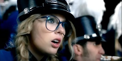 Taylor Swift dates a football player in the “You Belong With Me” music video in 2008.