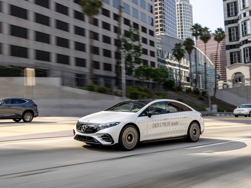 Mercedes-Benz EQS with Drive Pilot