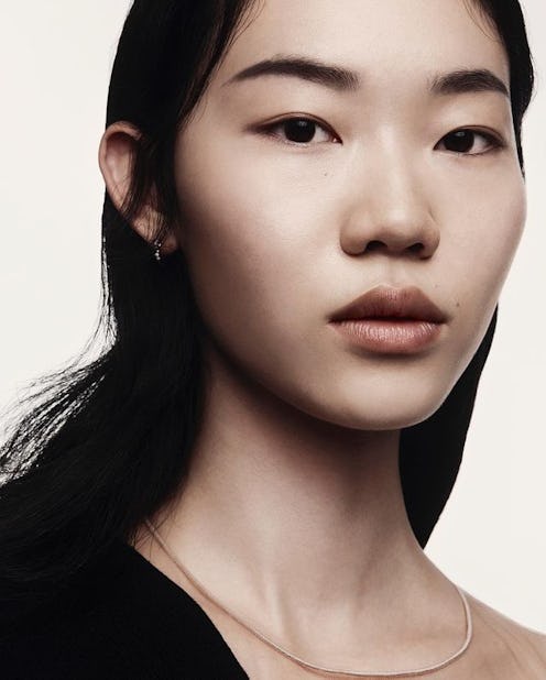 Rose Inc model wearing Softlight foundation