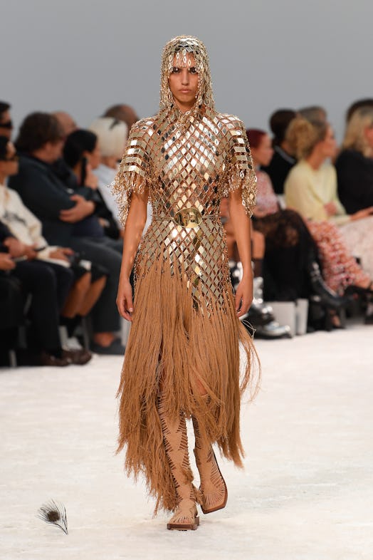 Model on the runway at Rabanne Ready To Wear Spring 2024 held at Palais de Tokyo on September 28, 20...
