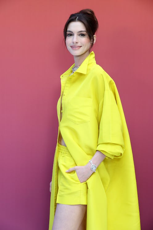 Anne Hathaway attends the BVLGARI EDEN THE GARDEN OF WONDERS on June 06, 2022 in Paris, France. 