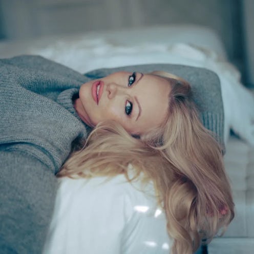 Pamela Anderson makeup free