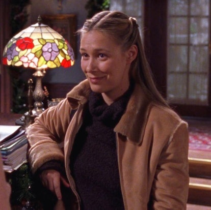 Paris Geller is the "Gilmore Girls" character that matches Capricorn's vibe.