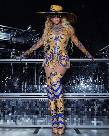 Beyoncé wears a custom Versace look during her "Renaissance" world tour.