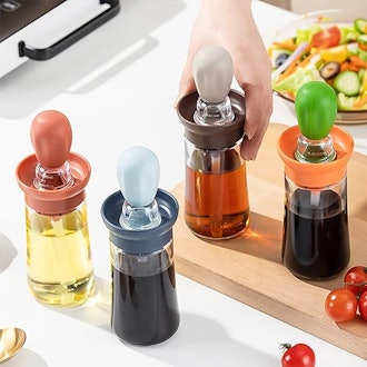 WOBILOO Glass Olive Oil Dispenser Bottle With Silicone Brush