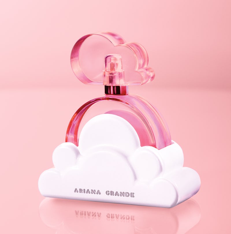 Which ariana grande best sale perfume smells best