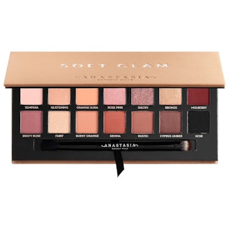  W7 Color Me Buff Eyeshadow Palette - 12 Must Have