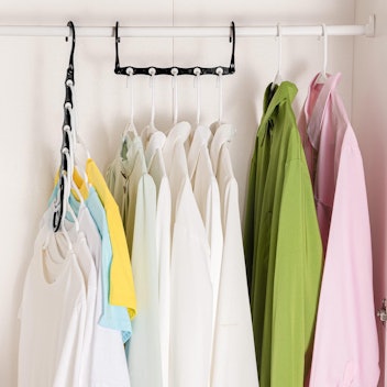 HOUSE DAY Space Saving Hangers (16-Pack)