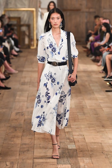 A model walks the runway at the Ralph Lauren Spring 2024 Ready To Wear fashion show in Brook...