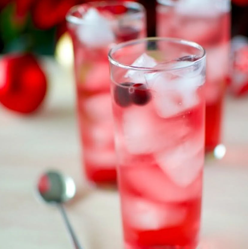 Capricorn's Dry January mocktail of choice is a Cranberry Spritzer.