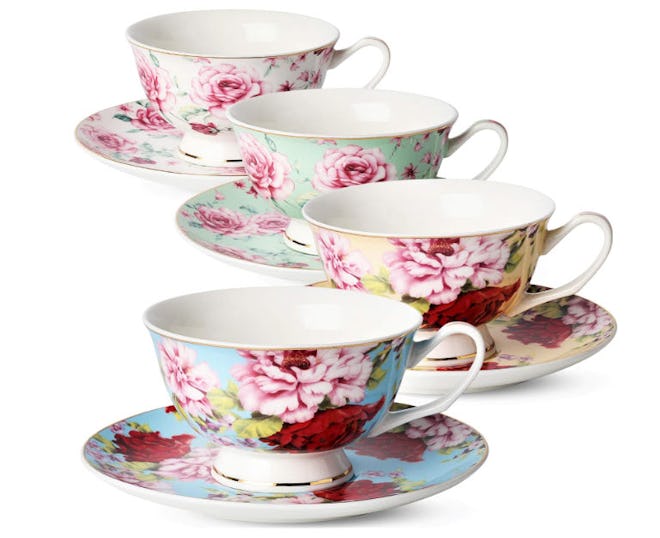 BTäT- Floral Tea Cups and Saucers (Set of 4)
