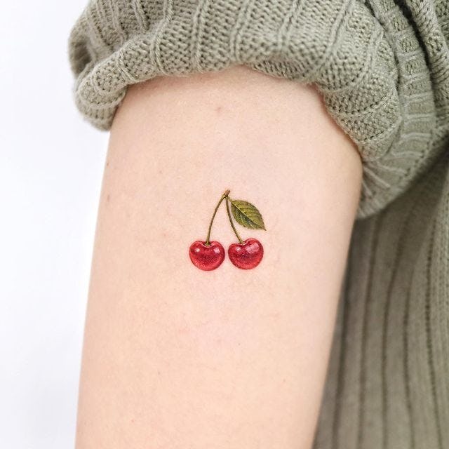 Micro realism tattoos.