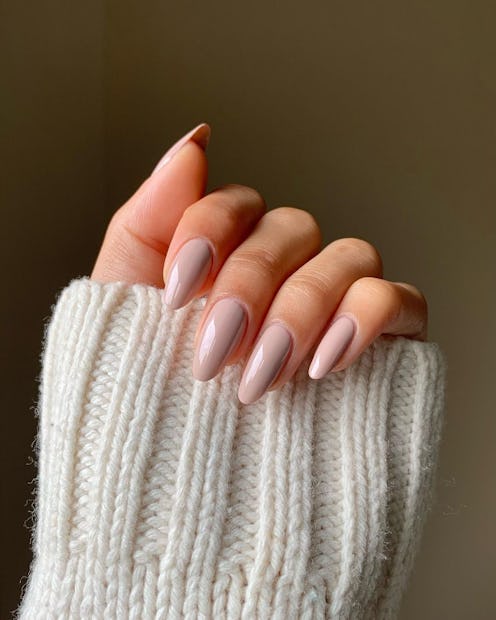 winter 2023 nail colors