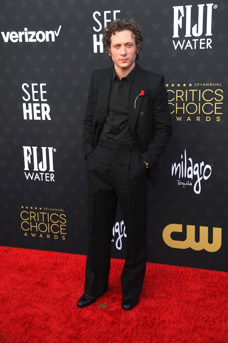 Jeremy Allen White attends the 29th Annual Critics Choice Awards at Barker Hangar on January 14, 202...