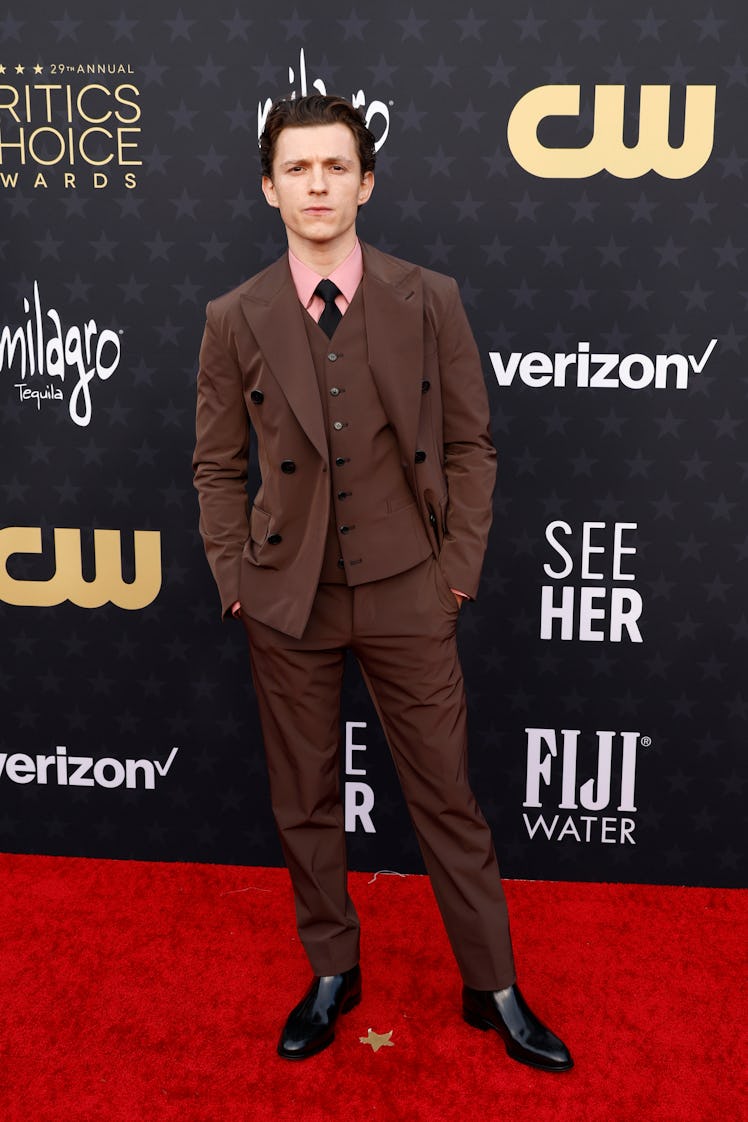 Tom Holland attends the 29th Annual Critics Choice Awards at Barker Hangar on January 14, 2024 in Sa...