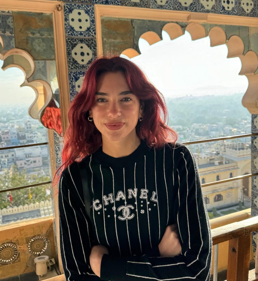 Queen of Vacation Dua Lipa on vacation.