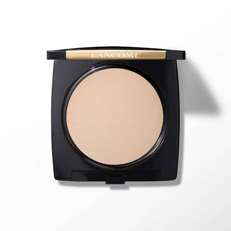 Emily from 'Emily in Paris' uses this powder foundation. 