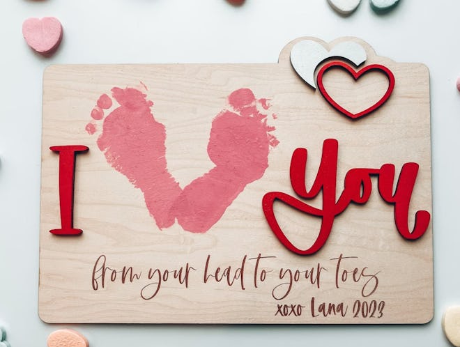 Valentine's Day I Love You To Your Toes Sign