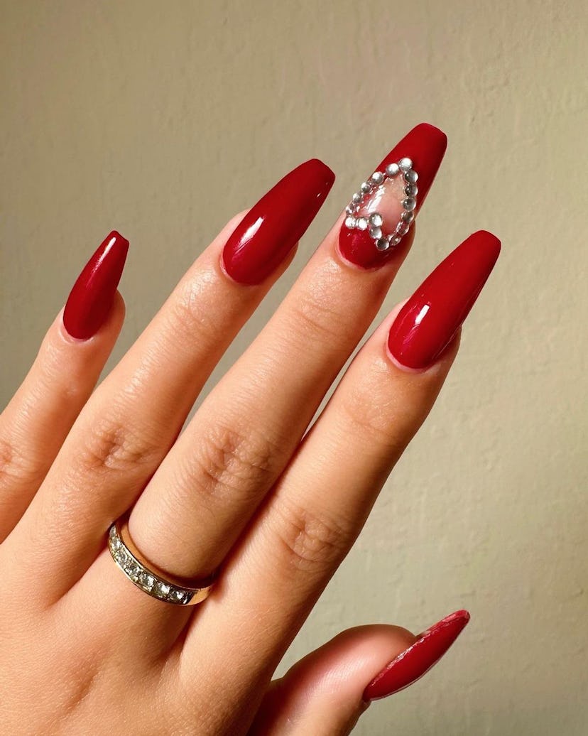 Trendy heart-shaped nail art cut-outs are on-trend for 2024’s Aquarius season.