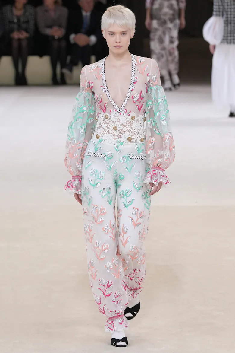 chanel pink dress 2024 The CHANEL Spring-Summer 2024 Ready-to-Wear Show
