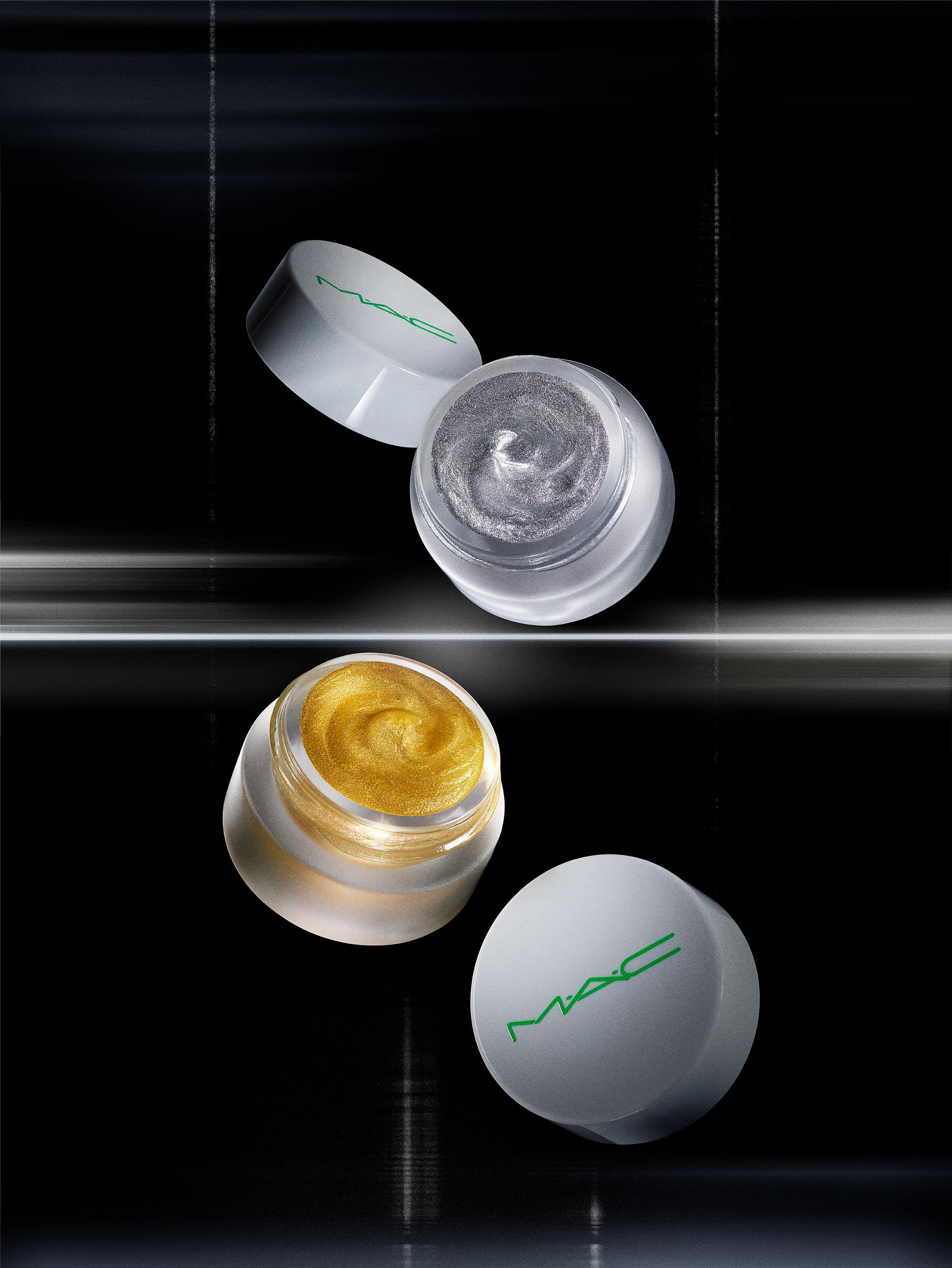 Jelly Slime All-Over Highlighter