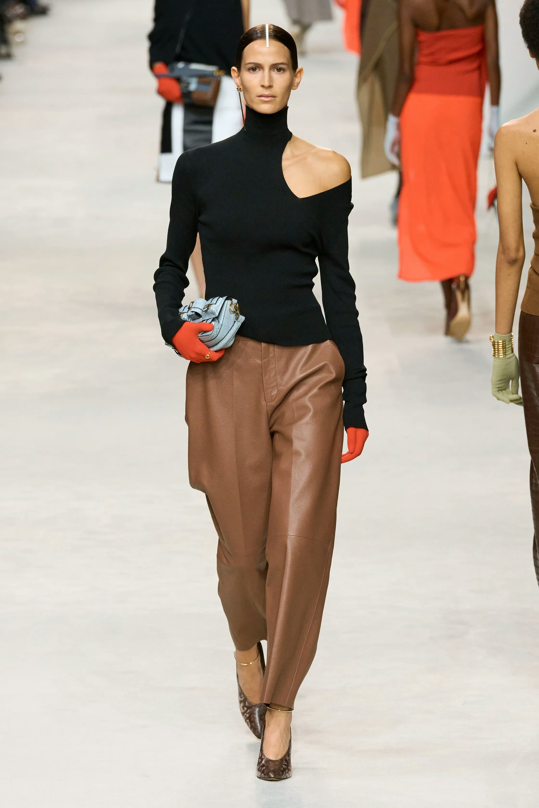5 Leather Trouser Outfits Worth Recreating From The Runway