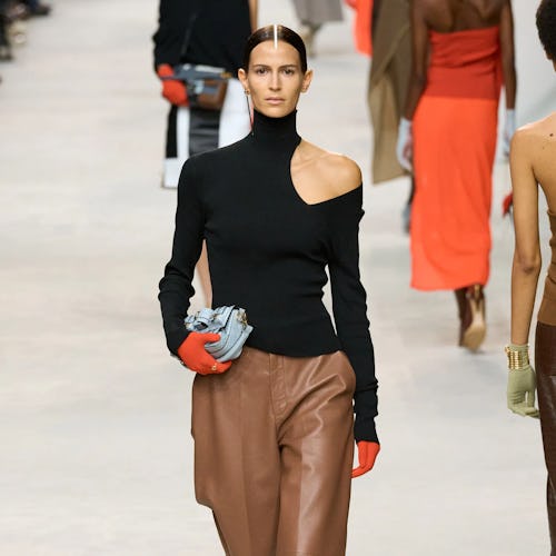 How To Style Leather Trousers, According To The Runways