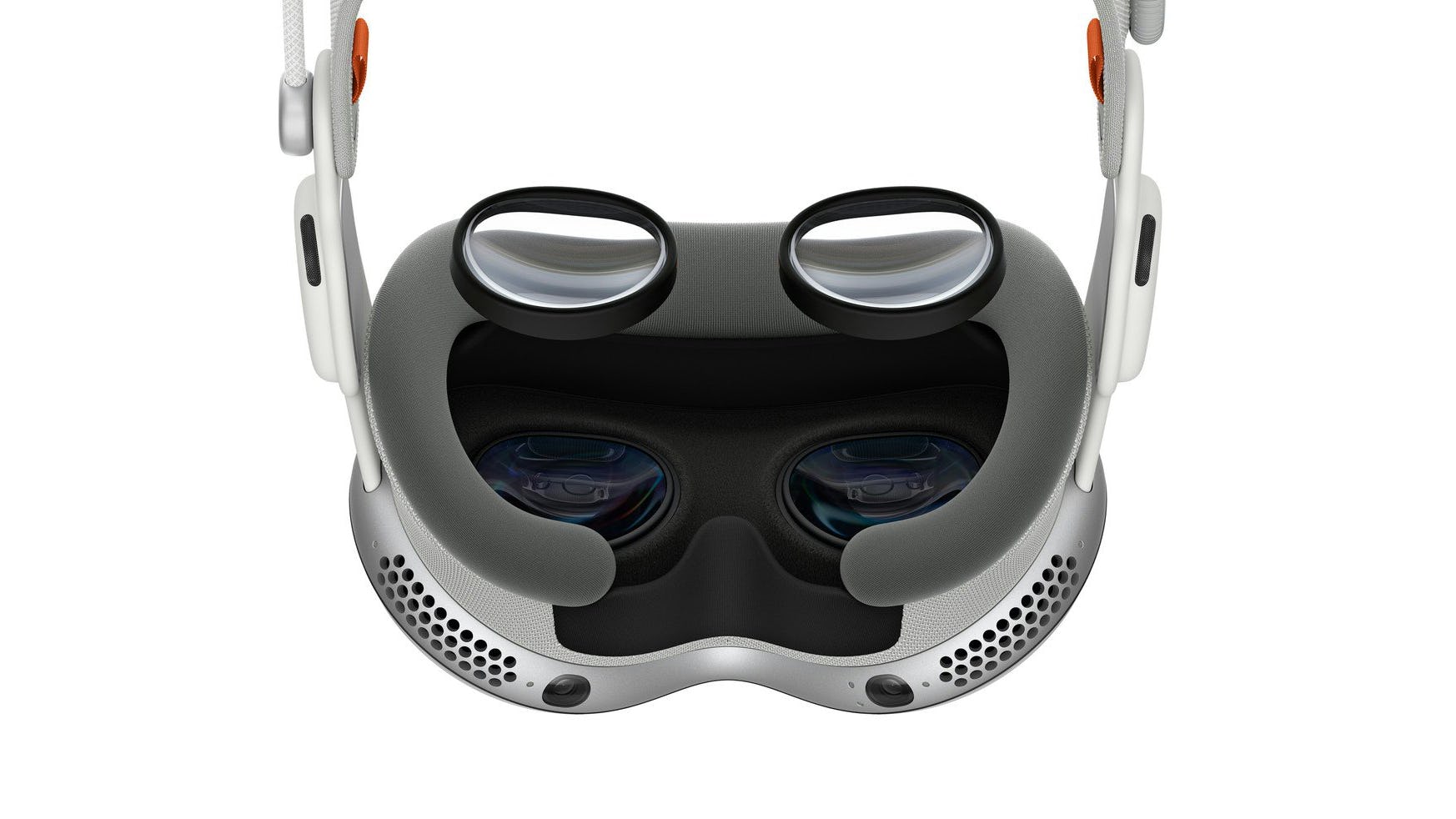 Why Apple Vision Pro Could Be a Hassle if You Wear Glasses