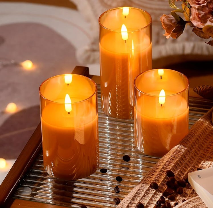 Tyawon LED Flameless Candles with Remote (Set Of 3)