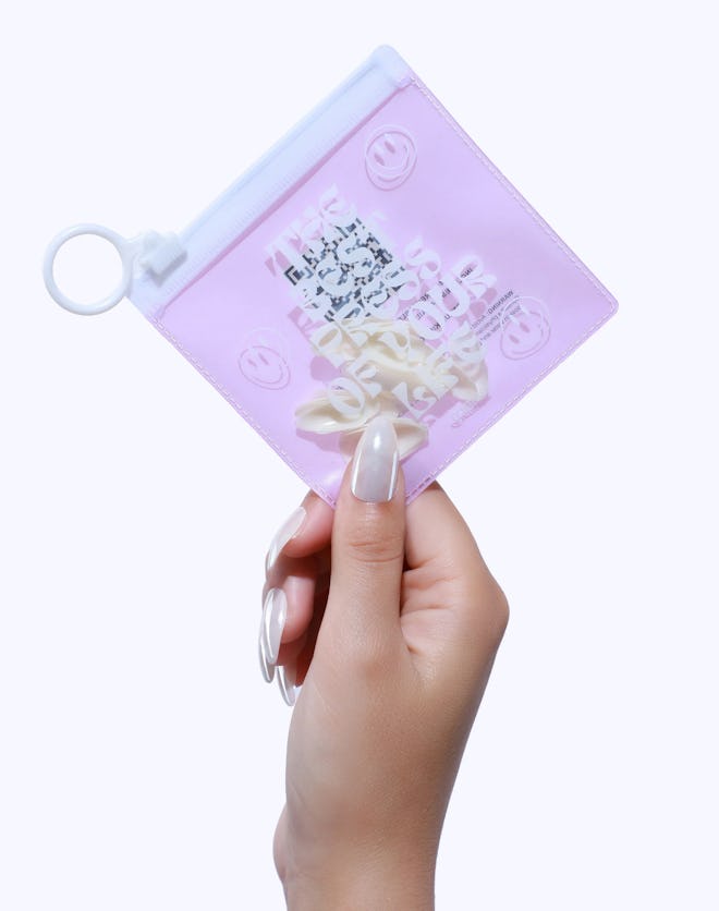 Glazed Donut Press On Nails (24pc)