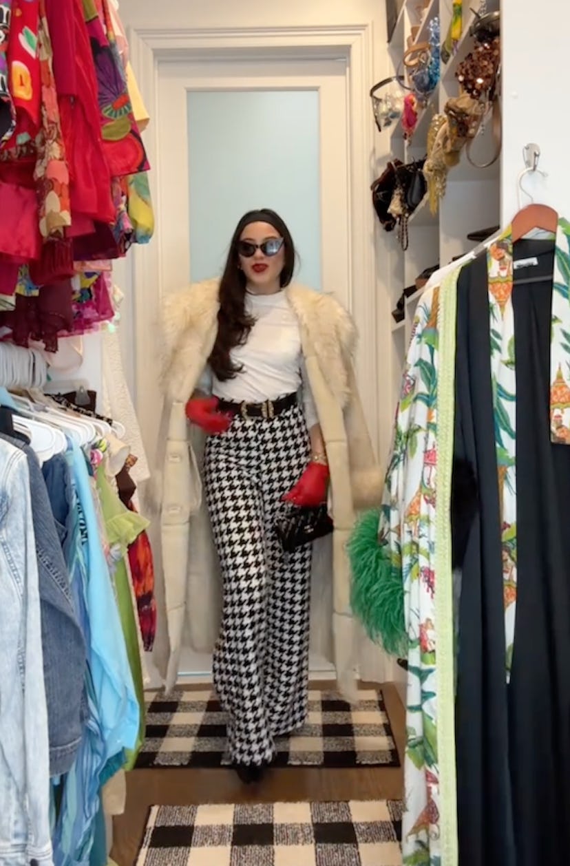 Leo is the ultimate mob wife.