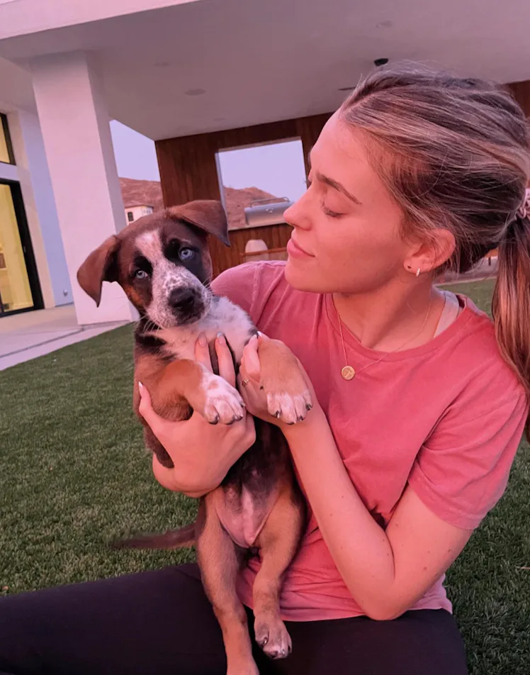 Taylor Lautner & Taylor Dome’s Relationship Timeline Is Adorable