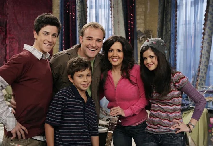 The Russo family will reunite on a new 'Wizards of Waverly Place' sequel series.