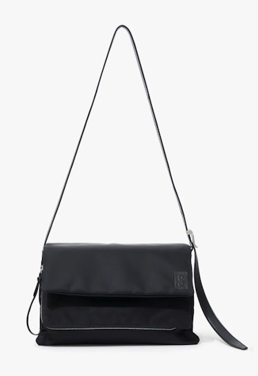 black shoulder bag in nylon