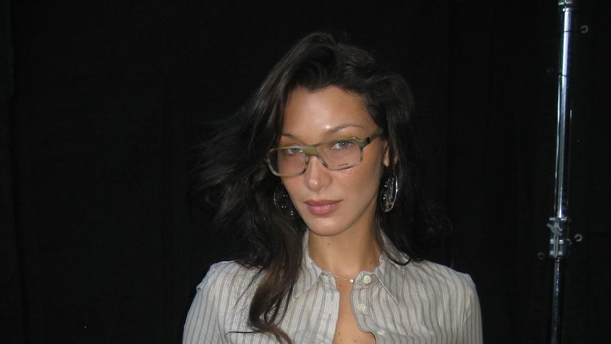 Bella hadid eyeglasses deals