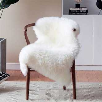 duduta White Faux Fur Chair Seat Covers