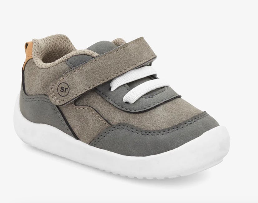 Stride Rite Nick Sneaker