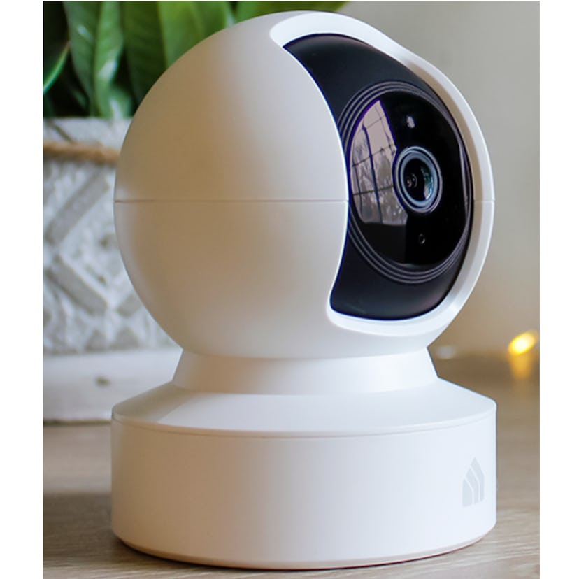 Kasa Indoor Pan/Tilt Smart Security Camera