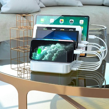 Nasuque Charging Station for Multiple Devices