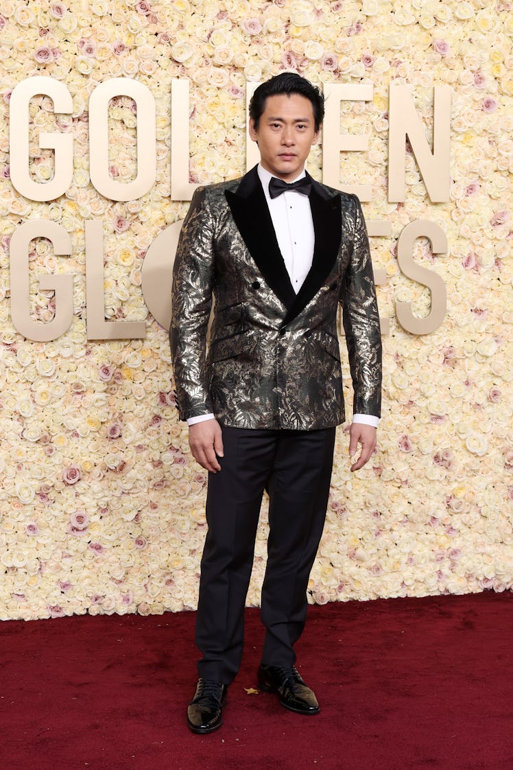  Teo Yoo attends the 81st Annual Golden Globe Awards at The Beverly Hilton on January 07, 2024 in Be...