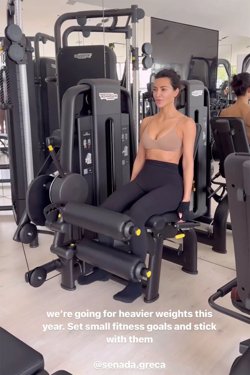Kim Kardashian's workout.