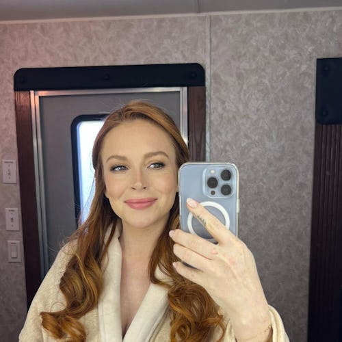 Lindsay Lohan mirror selfie 2023