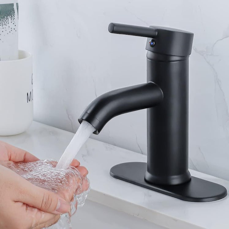 NICTIE Black Bathroom Faucet 